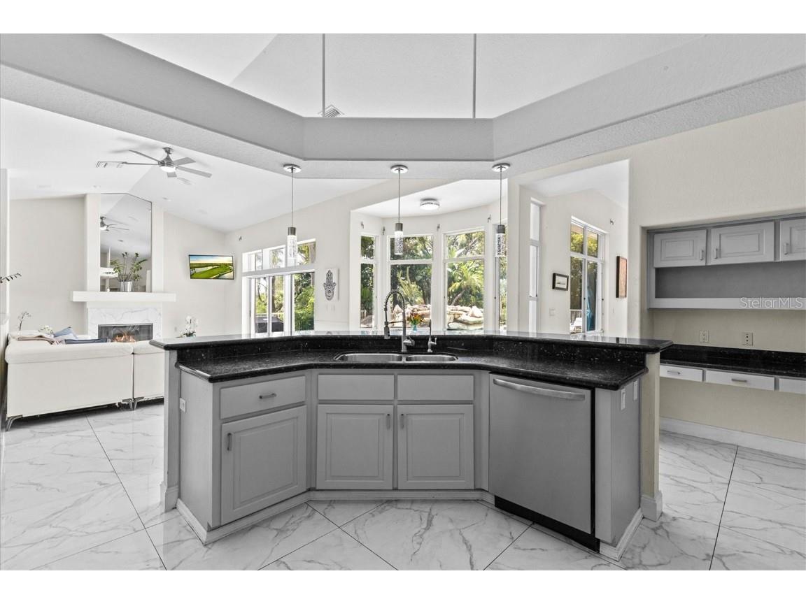 1520 Jade Lane Tarpon Springs FL 34689 TB8408962 image37