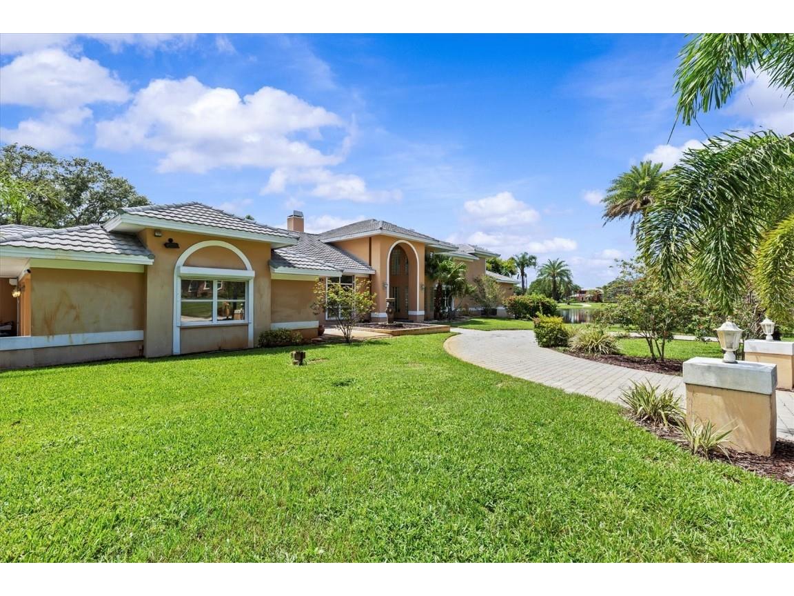1520 Jade Lane Tarpon Springs FL 34689 TB8440164 image4