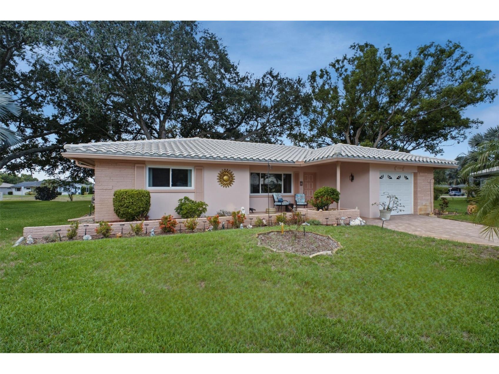1520 Kenmore Court Palm Harbor FL 34684 - LAKE TARPON TB8527579 image2