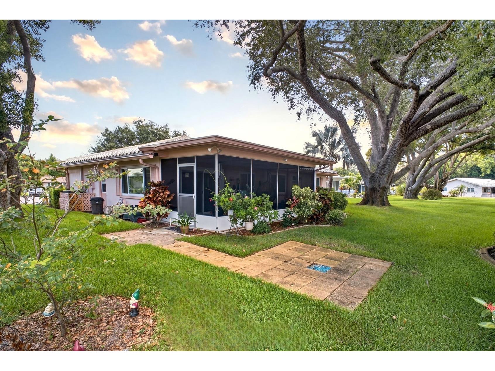 1520 Kenmore Court Palm Harbor FL 34684 - LAKE TARPON TB8527579 image30