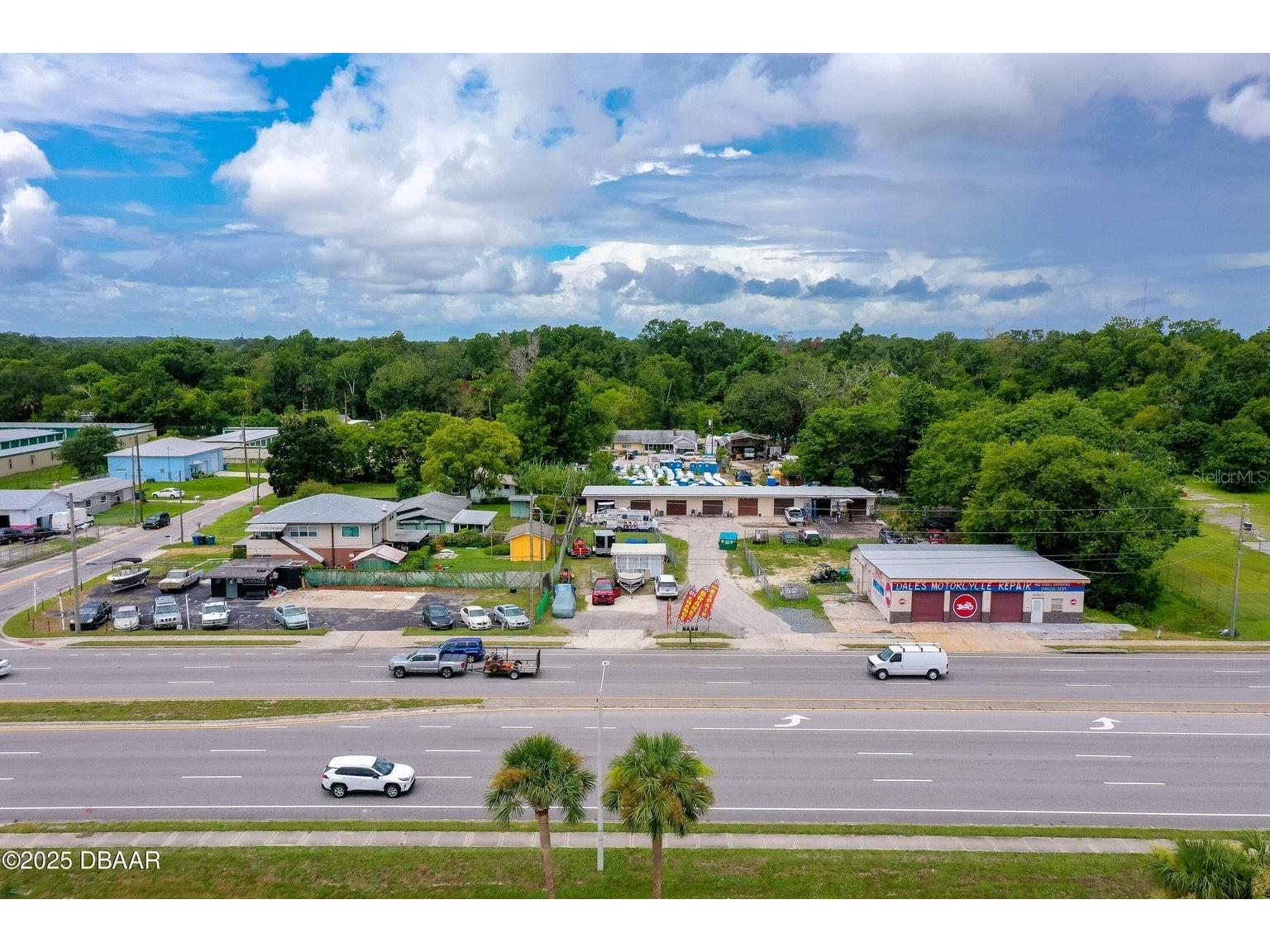 1520 N Nova & 10th Road Daytona Beach FL 32117 V4948790 image1