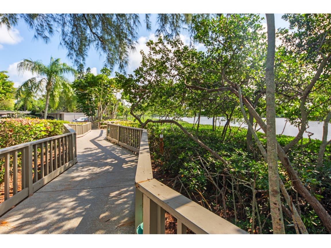 1520 Pelican Point Drive #155 Sarasota FL 34231 - SARASOTA BAY A4687049 image25
