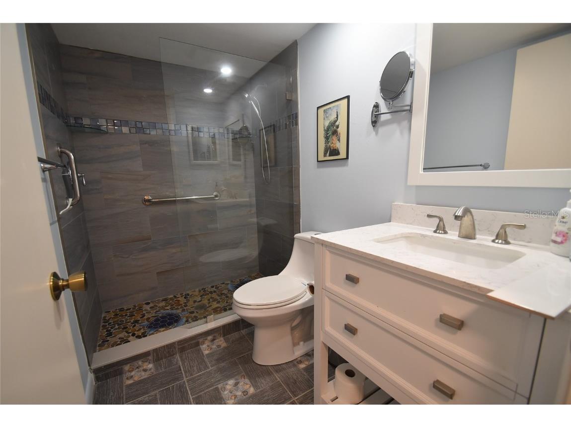 1520 Pelican Point Drive #BA153 Sarasota FL 34231 A4664797 image16