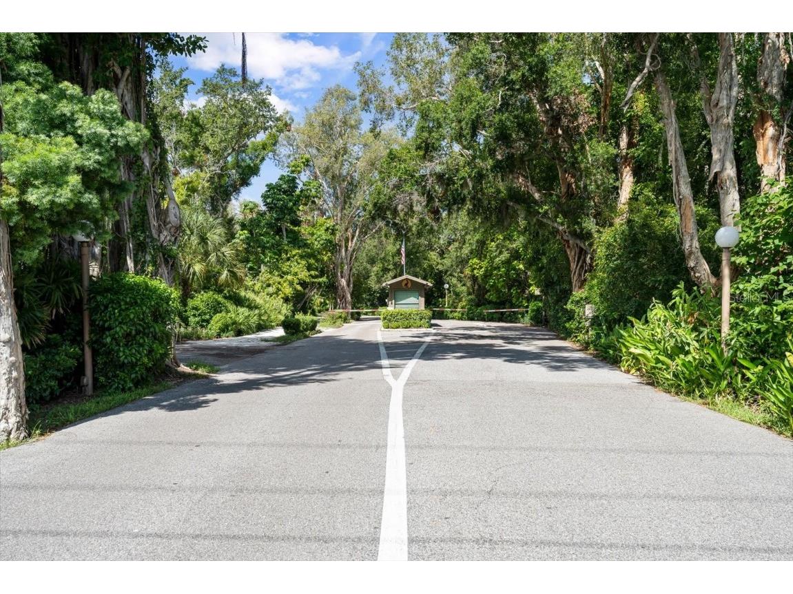 1520 Pelican Point Drive #BA251 Sarasota FL 34231 A4662594 image46