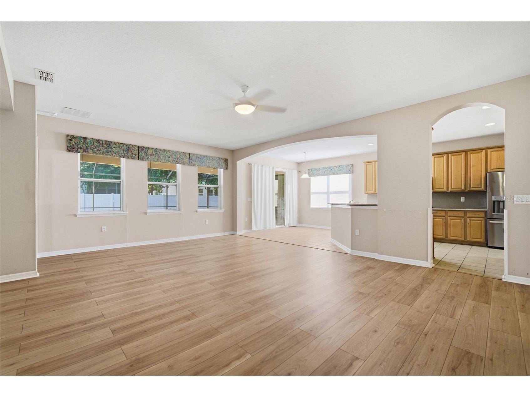 1520 Rhodeswell Lane Dover FL 33527 TB8507588 image18