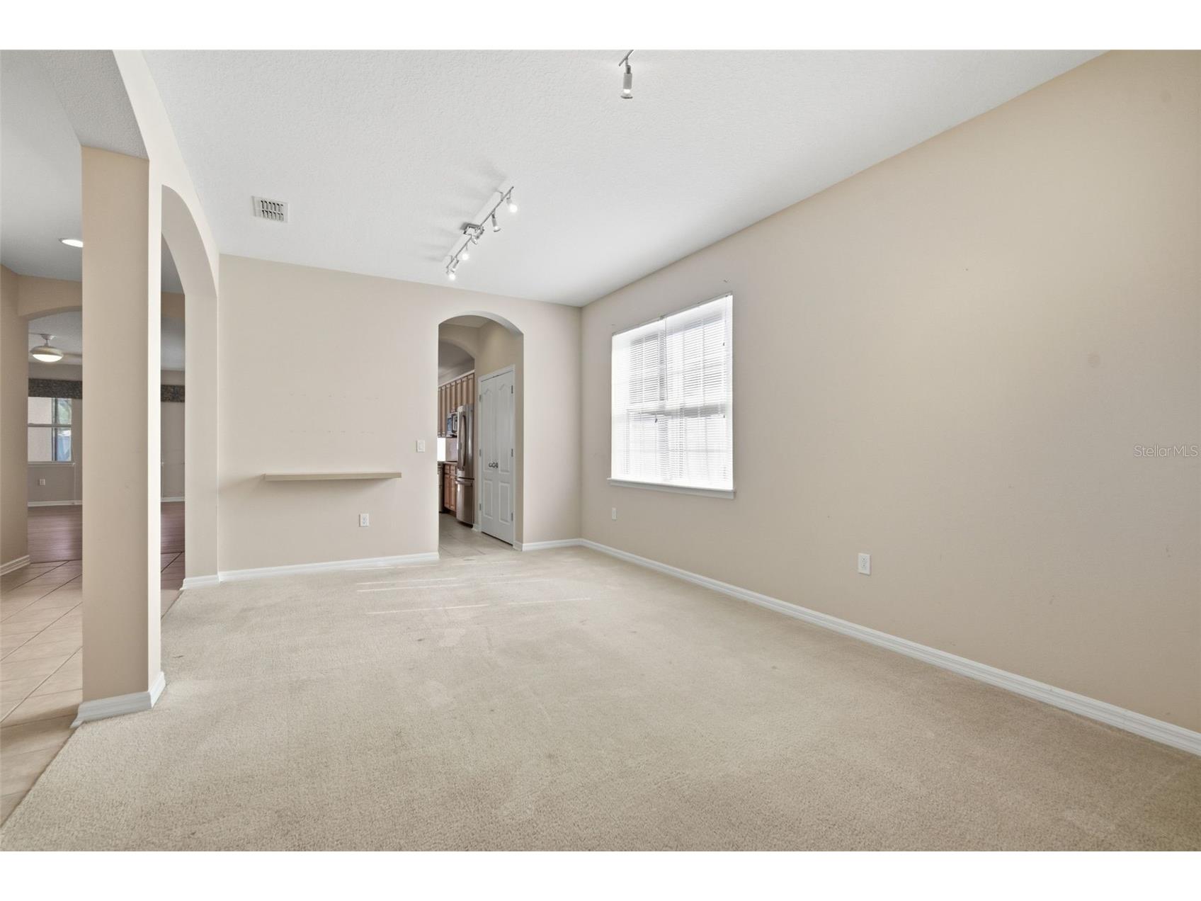 1520 Rhodeswell Lane Dover FL 33527 TB8507588 image5
