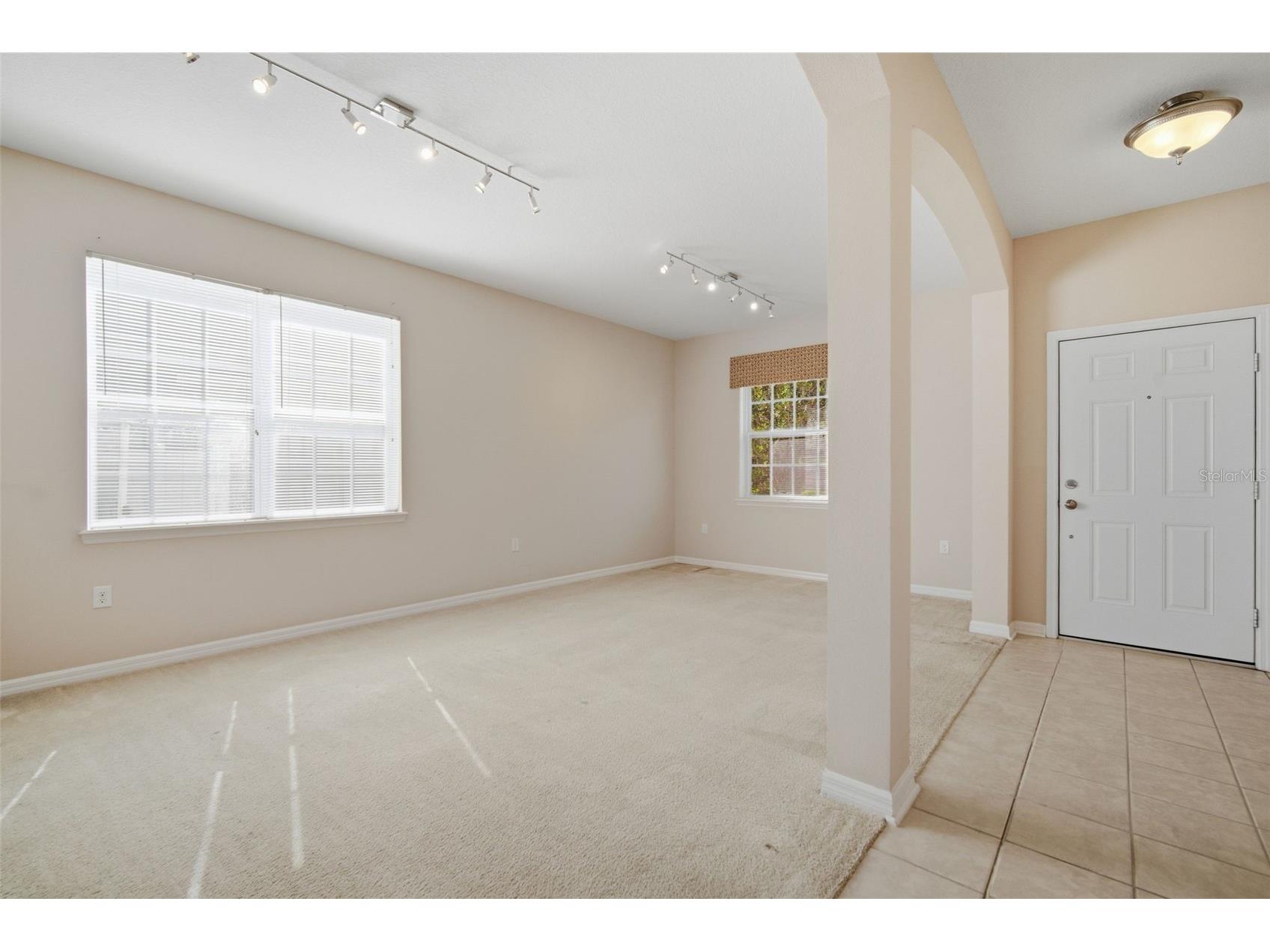 1520 Rhodeswell Lane Dover FL 33527 TB8507588 image6