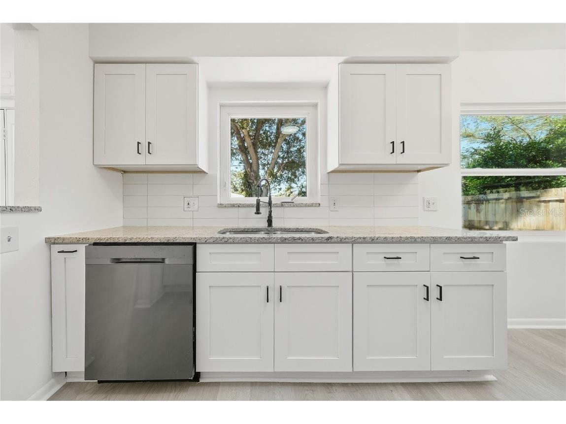 1520 San Helen Drive Dunedin FL 34698 TB8419263 image12