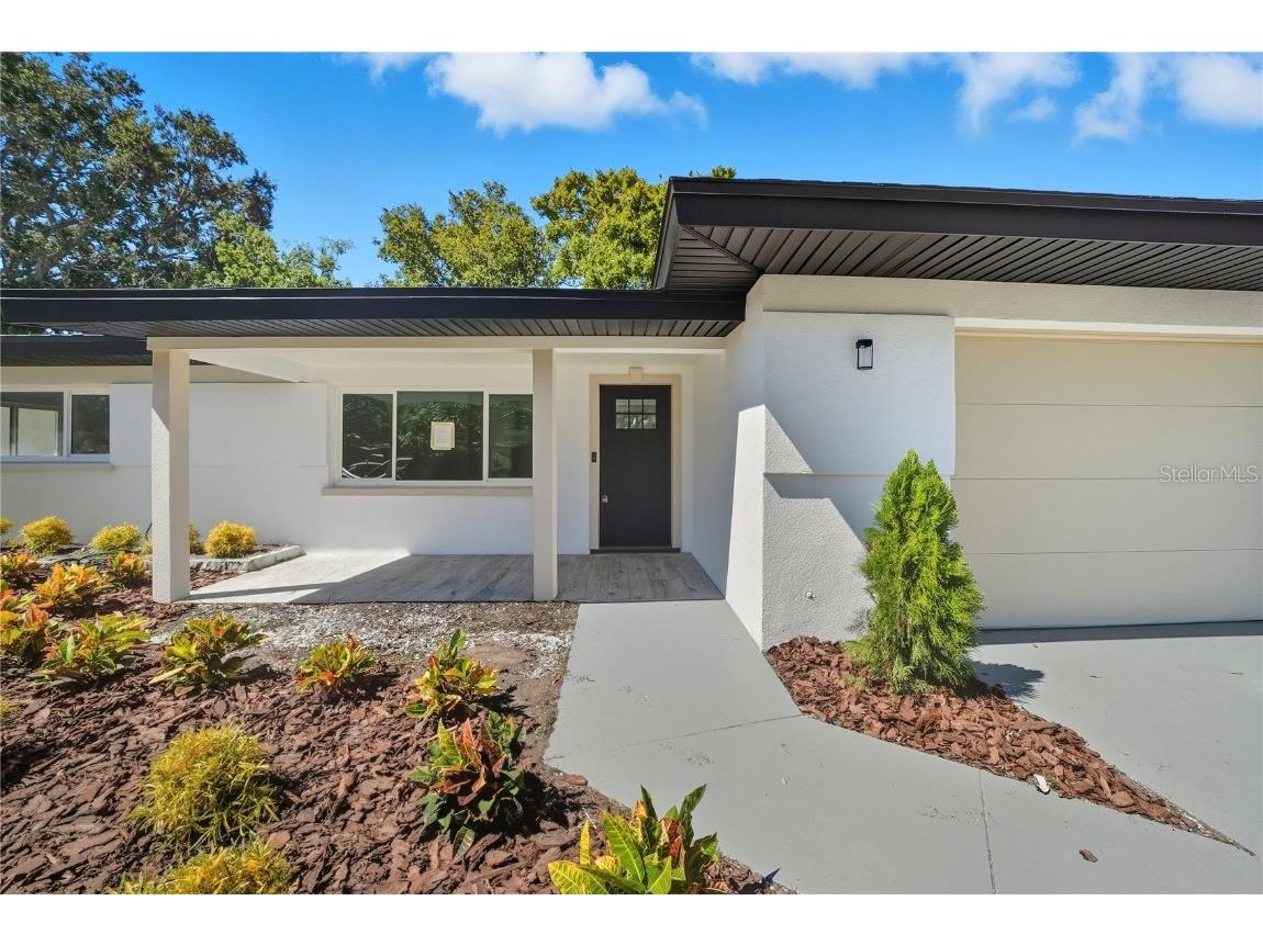 1520 San Helen Drive Dunedin FL 34698 TB8419263 image2