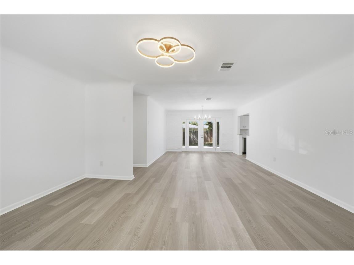 1520 San Helen Drive Dunedin FL 34698 TB8419263 image5