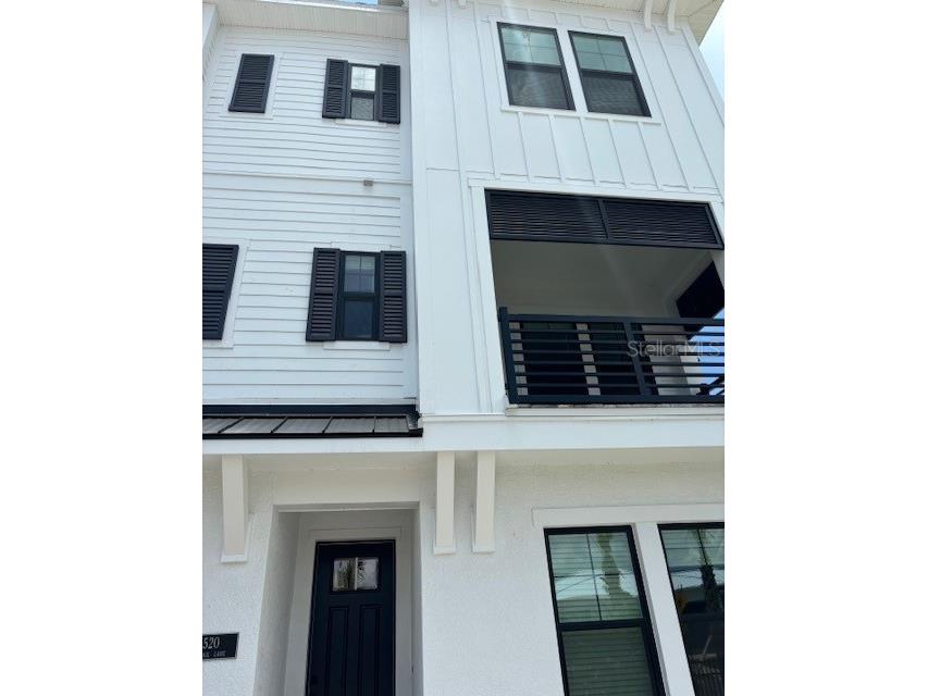 1520 Skysail Lane Sarasota FL 34240 - KINGFISHER LAKE T3495763 image1