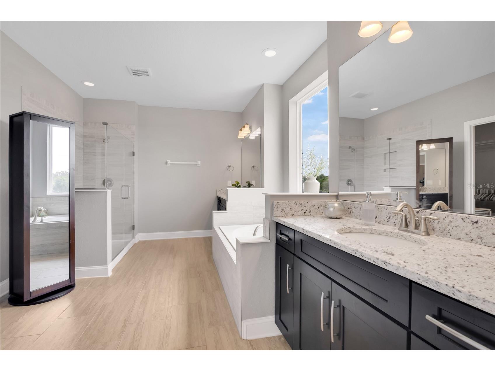 15200 Lake Claire Overlook Drive Winter Garden FL 34787 - LAKE BURNETT O6401205 image24