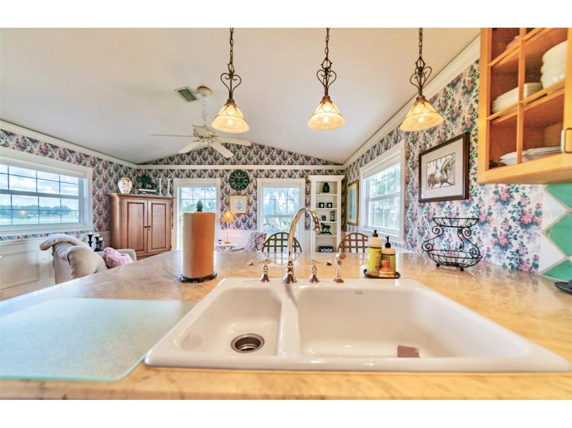 15200 Rawls Road Sarasota FL 34240 OM703152 image15