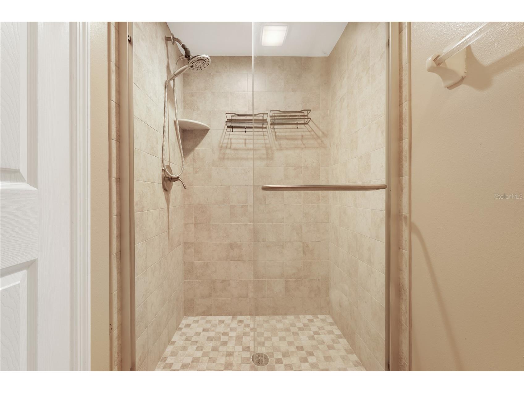 15202 W Pond Woods Drive Tampa FL 33618 TB8481621 image20