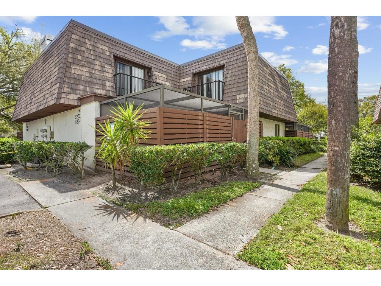 15202 W Pond Woods Drive Tampa FL 33618 TB8481621 image22