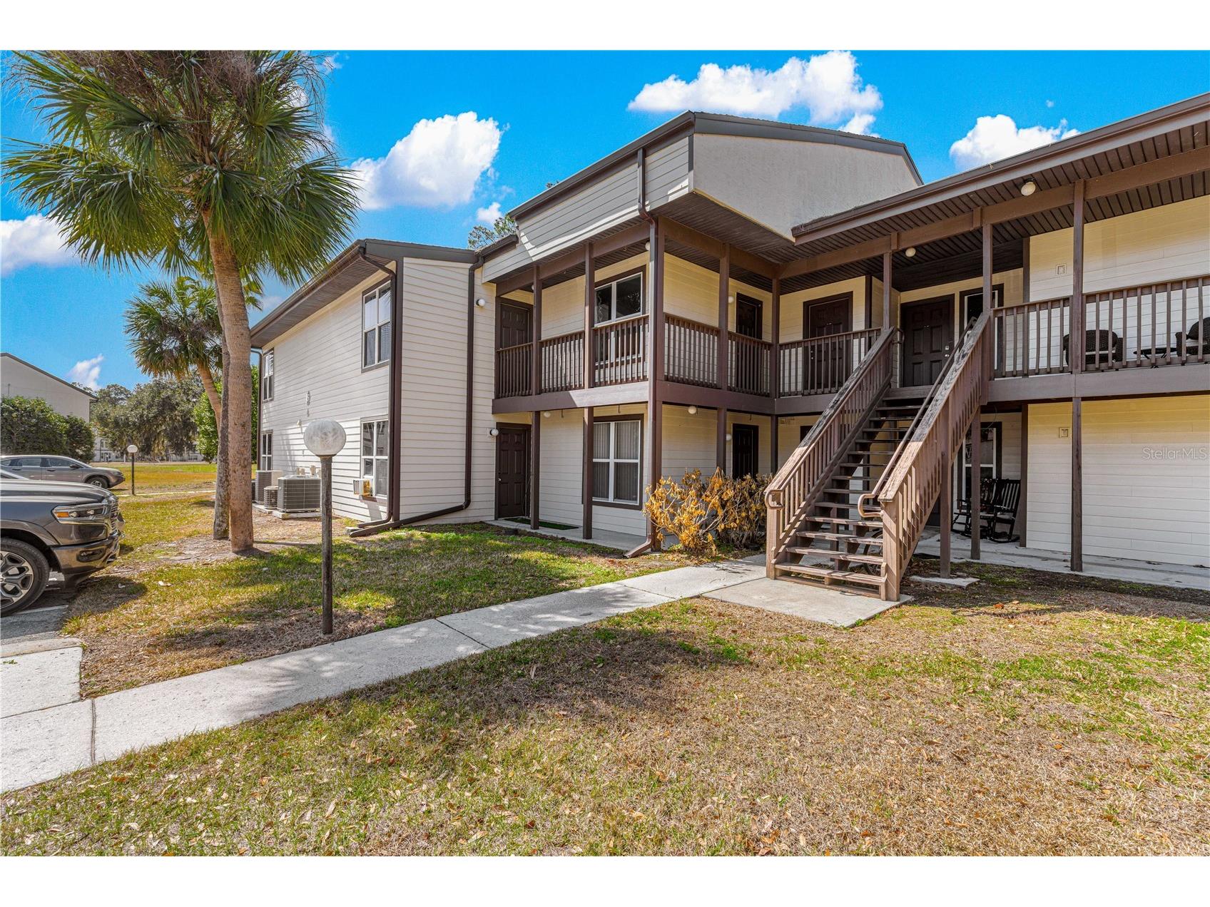 15203 Sandalwood Drive #203 Wildwood FL 34785 OM719737 image1