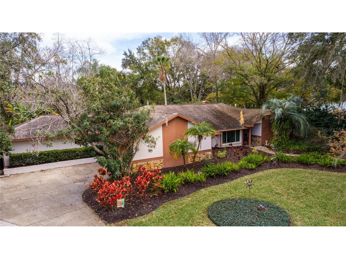 15203 Tilwood Place Tampa FL 33618 T3501621 image1