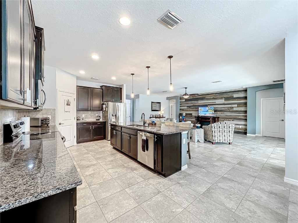 15204 Las Olas Place Bradenton FL 34212 A4618170 image13