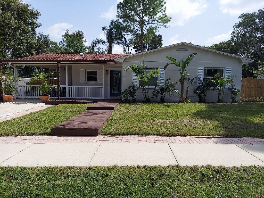 15204 Monet Drive Tampa FL 33613 T3326560 image1