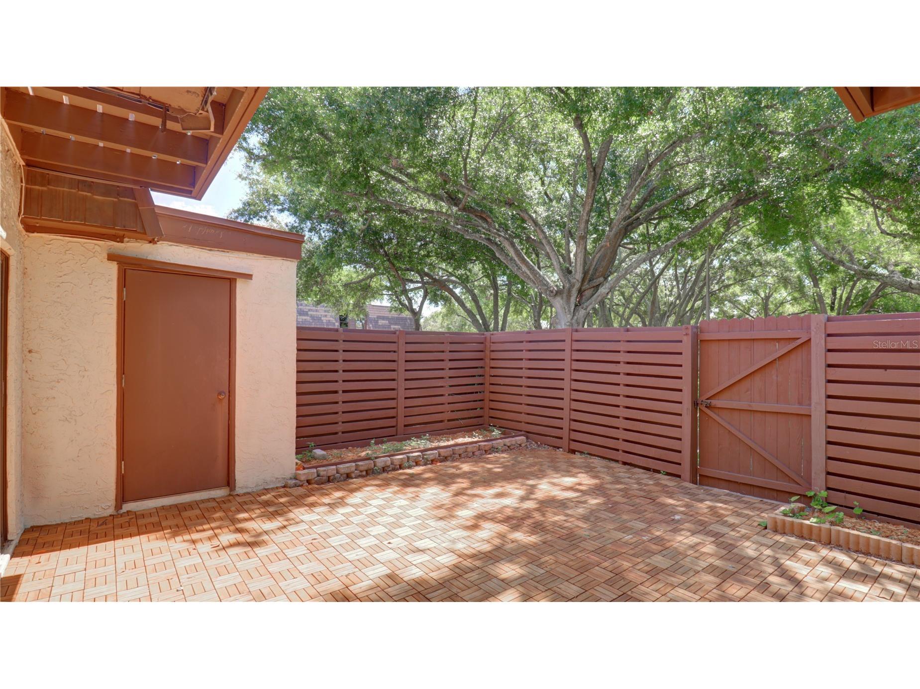 15206 W Pond Woods Drive Tampa FL 33618 TB8511899 image11
