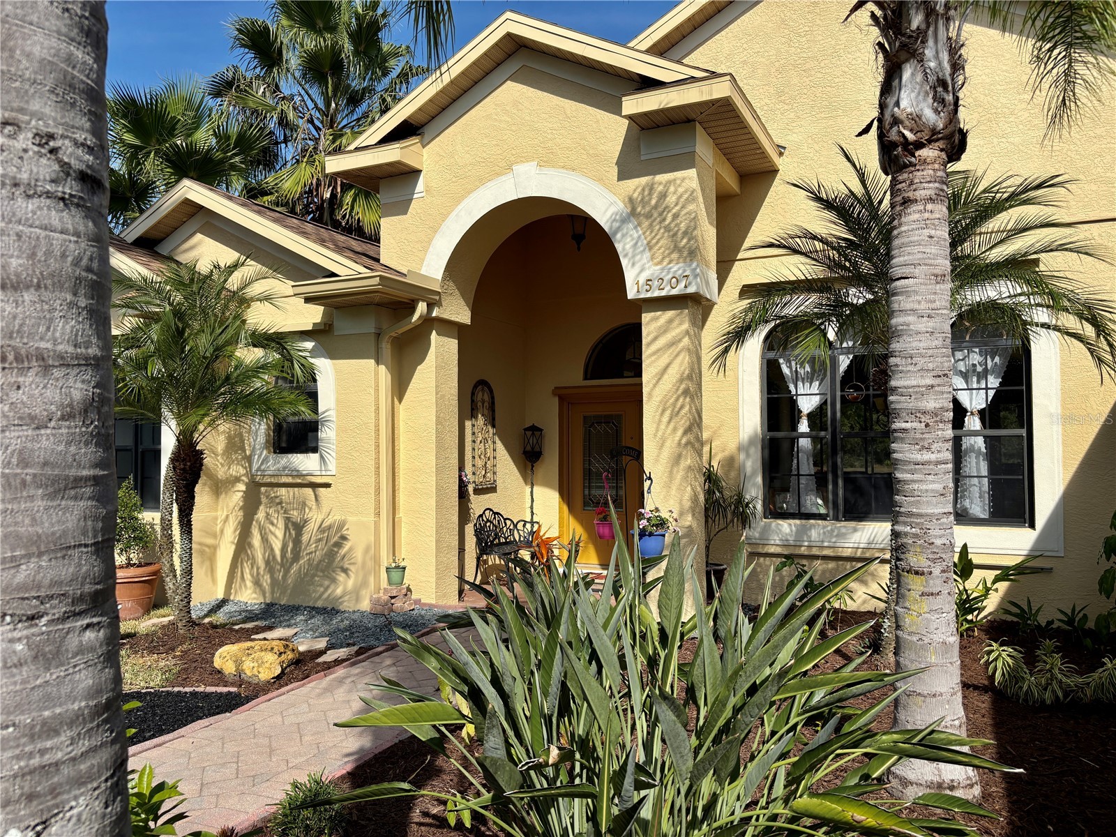 15207 17th Avenue E Bradenton FL 34212 A4672069 image1