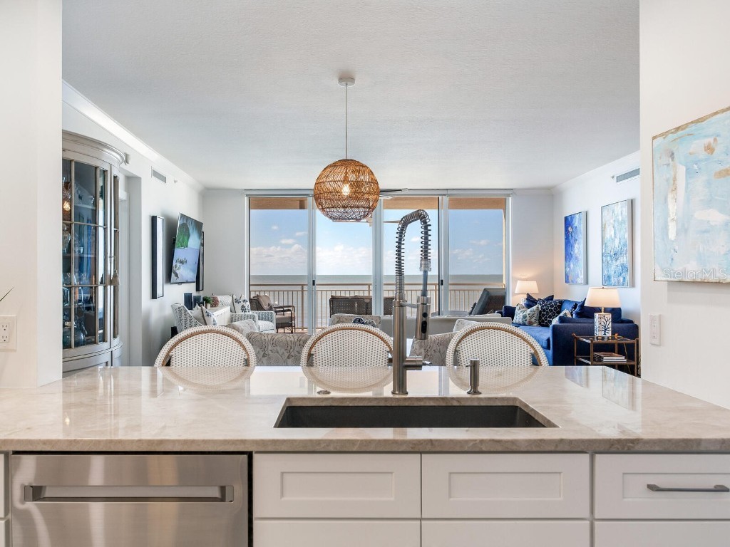 15208 Gulf Boulevard #408 Madeira Beach FL 33708 - GULF TB8446289 image21