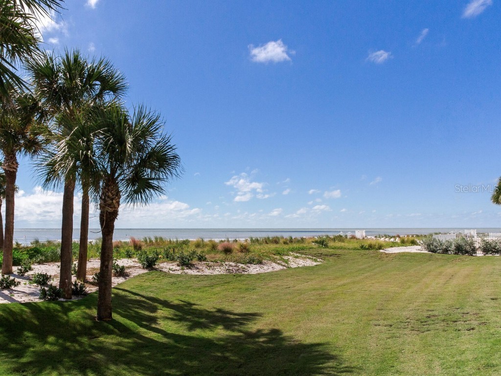15208 Gulf Boulevard #408 Madeira Beach FL 33708 - GULF TB8446289 image41
