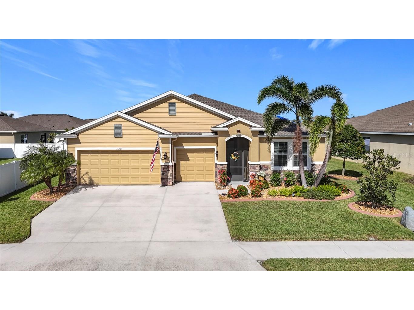 15209 Las Olas Place Bradenton FL 34212 A4627794 image1