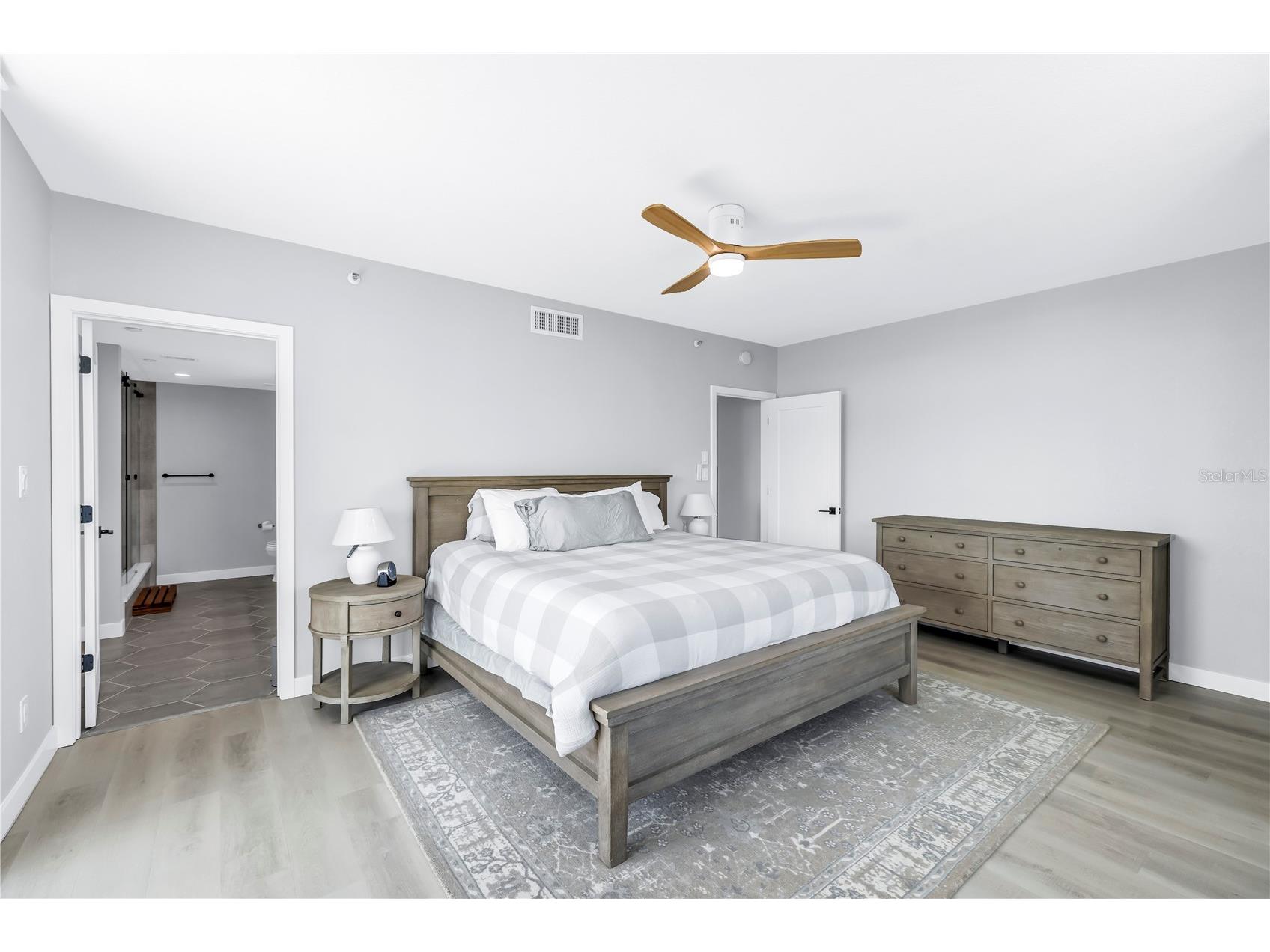 1520R Gulf Boulevard #906 Clearwater Beach FL 33767 TB8505041 image33