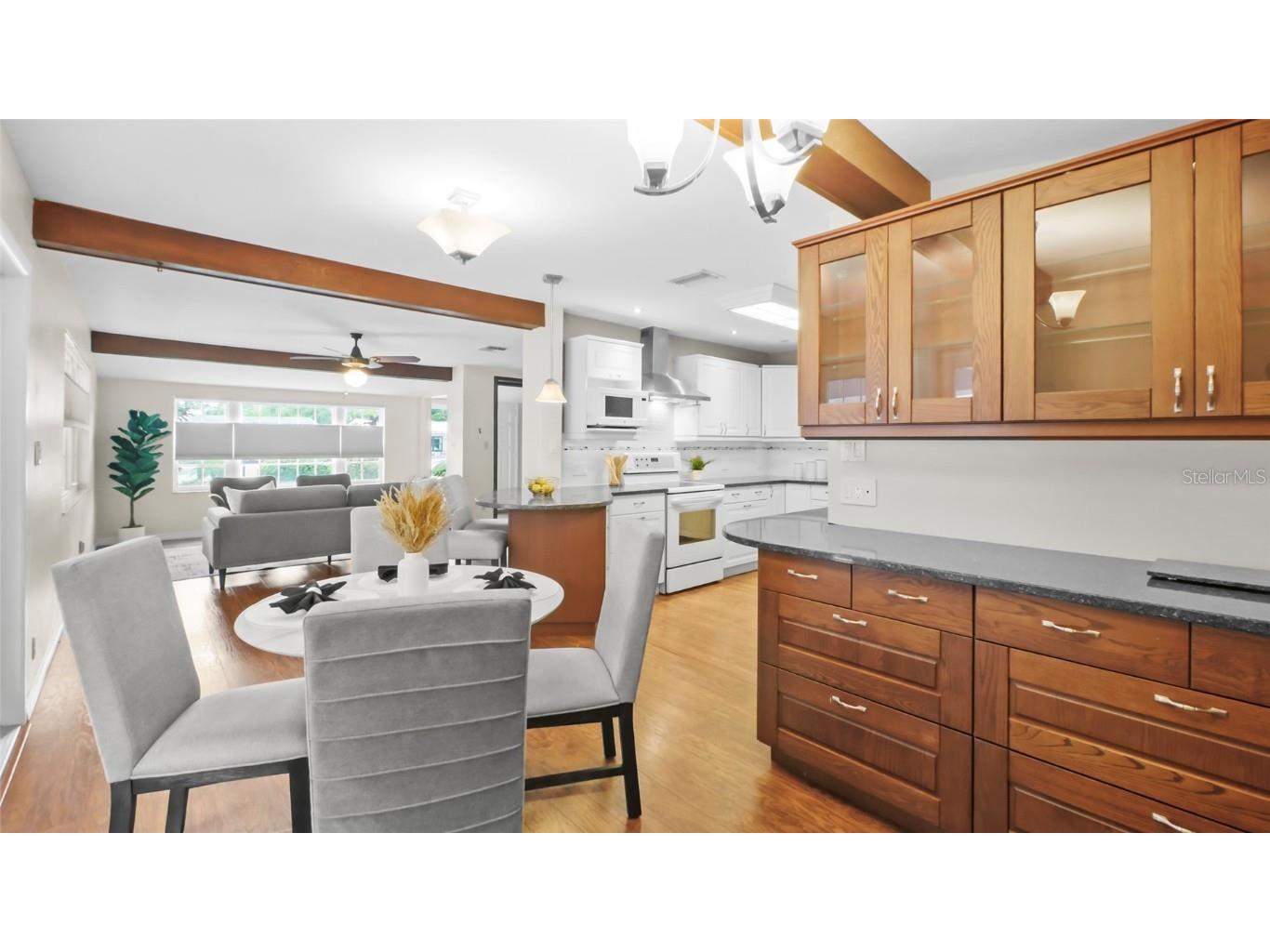 1521 60th Street S Gulfport FL 33707 TB8410712 image4