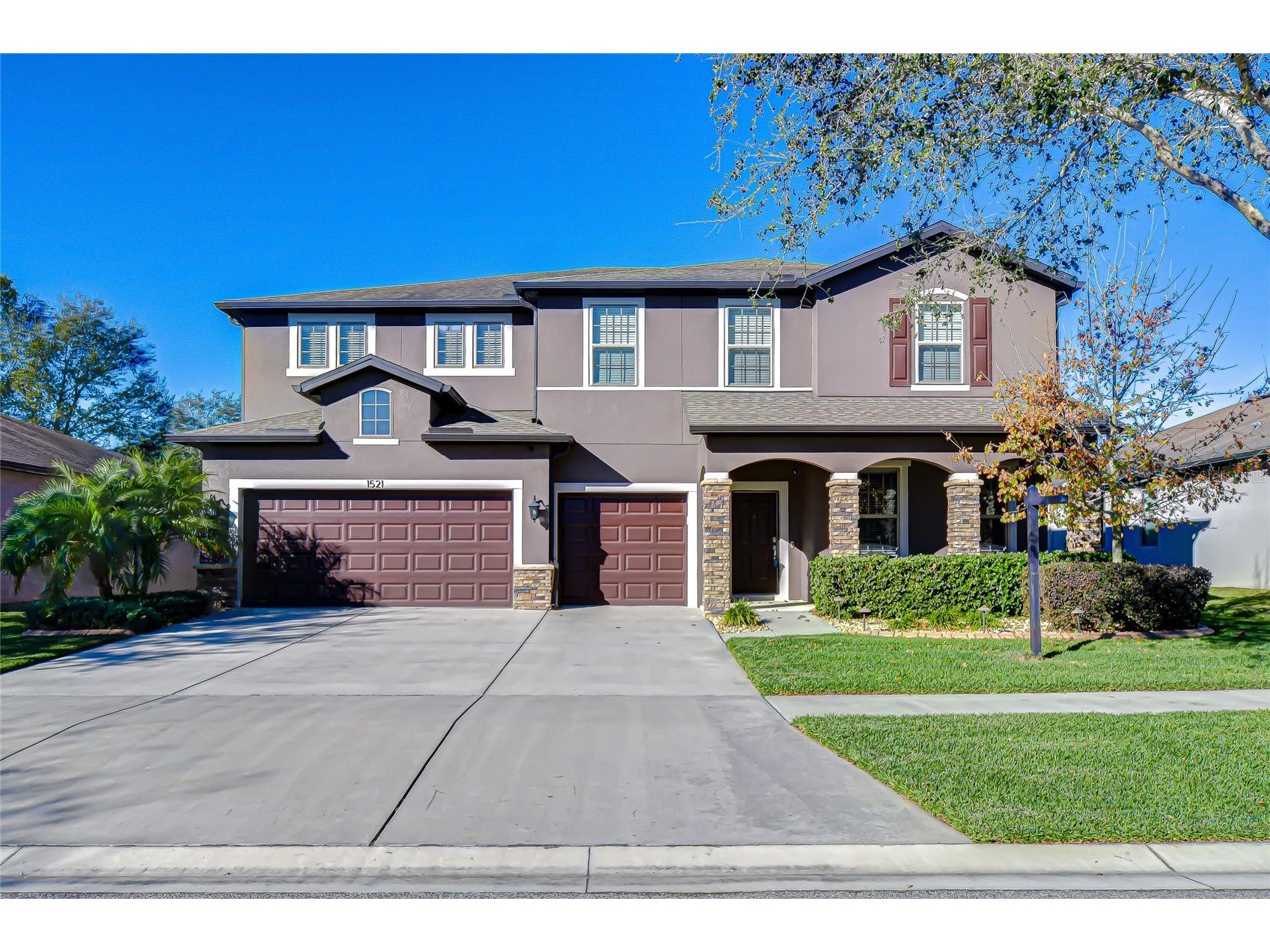1521 Banner Elk Street Valrico FL 33594 TB8465187 image1