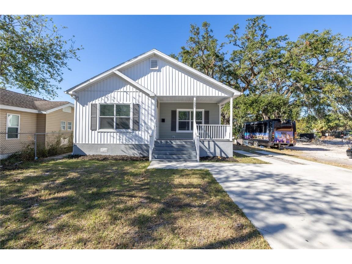 1521 Preston Street S Saint Petersburg FL 33712 TB8328653 image1