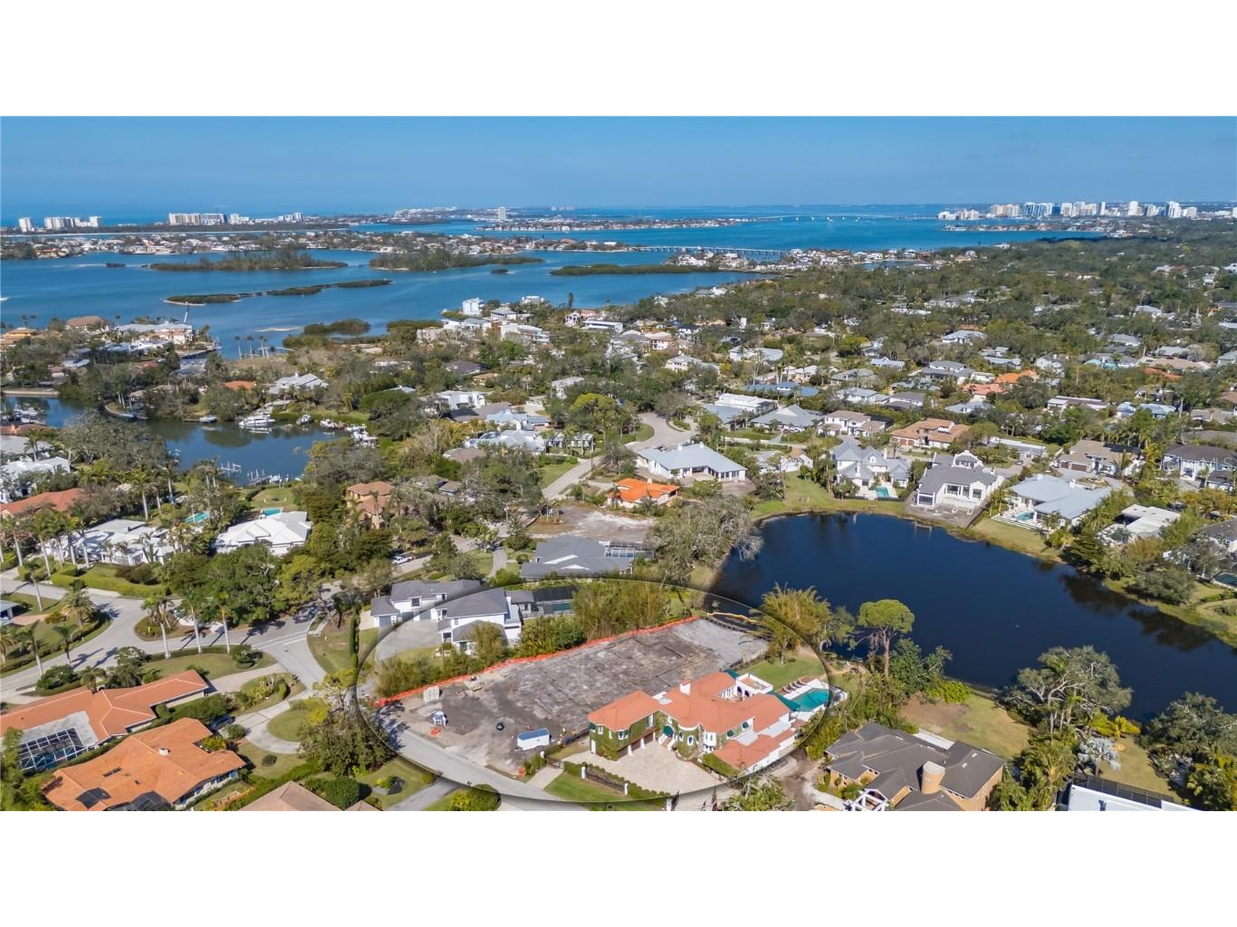 1521 S Lake Shore Drive Sarasota FL 34231 A4637673 image8