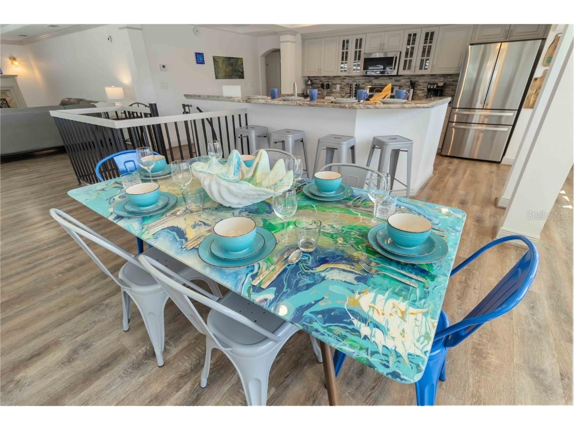 1521 Siesta Drive Sarasota FL 34239 A4671896 image27