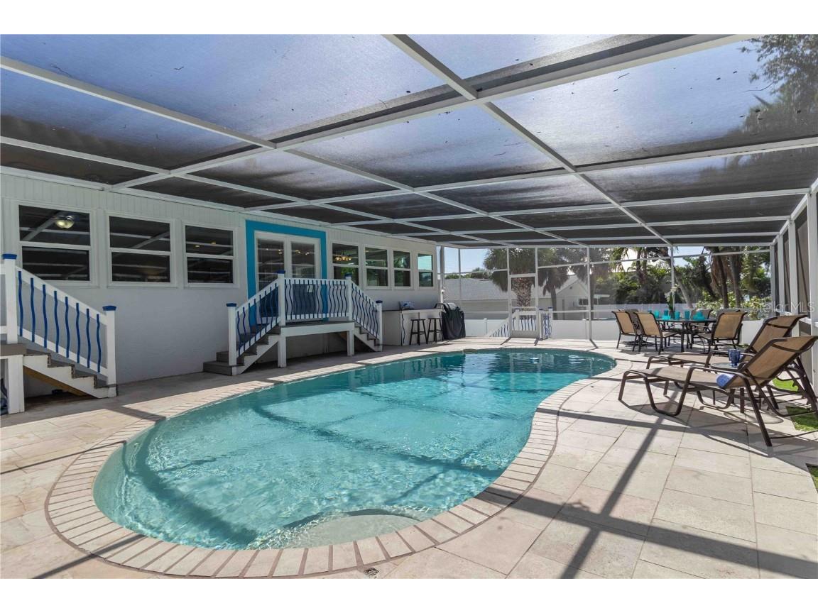 1521 Siesta Drive Sarasota FL 34239 A4671896 image39