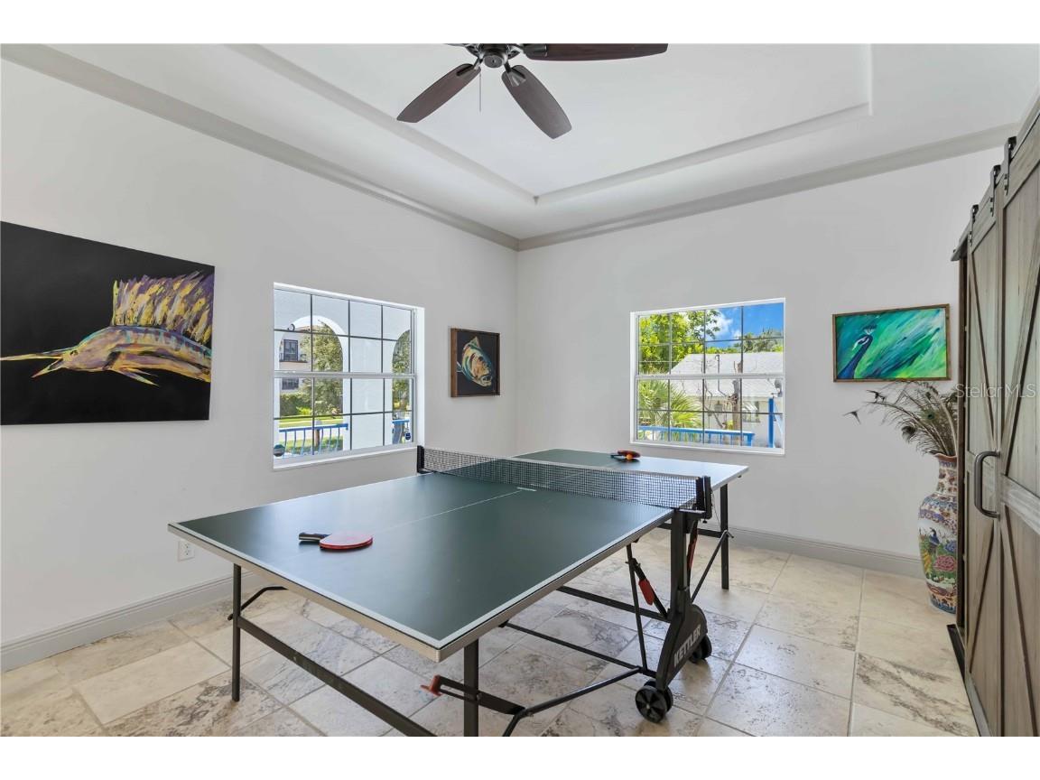 1521 Siesta Drive Sarasota FL 34239 A4671896 image8