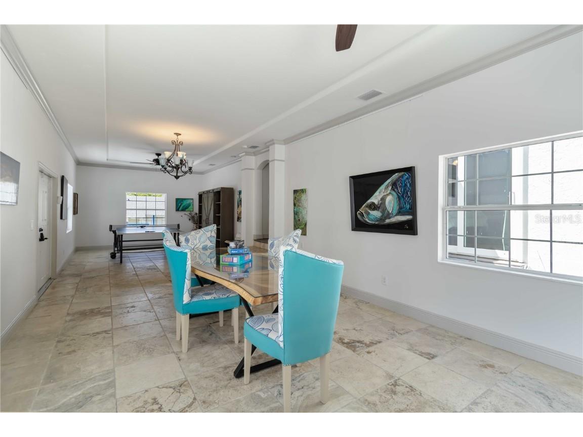 1521 Siesta Drive Sarasota FL 34239 A4671896 image9