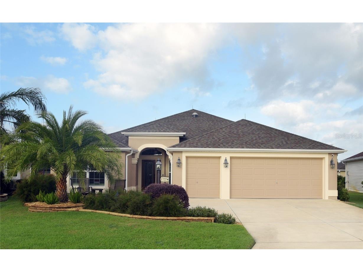 1521 Walnut Way The Villages FL 32163 O6257439 image1