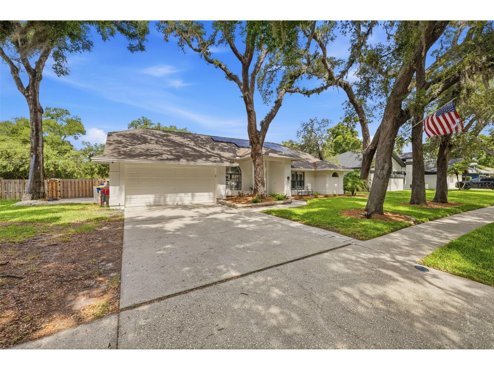 1521 Waterwood Drive Lutz FL 33559 TB8514856 image3