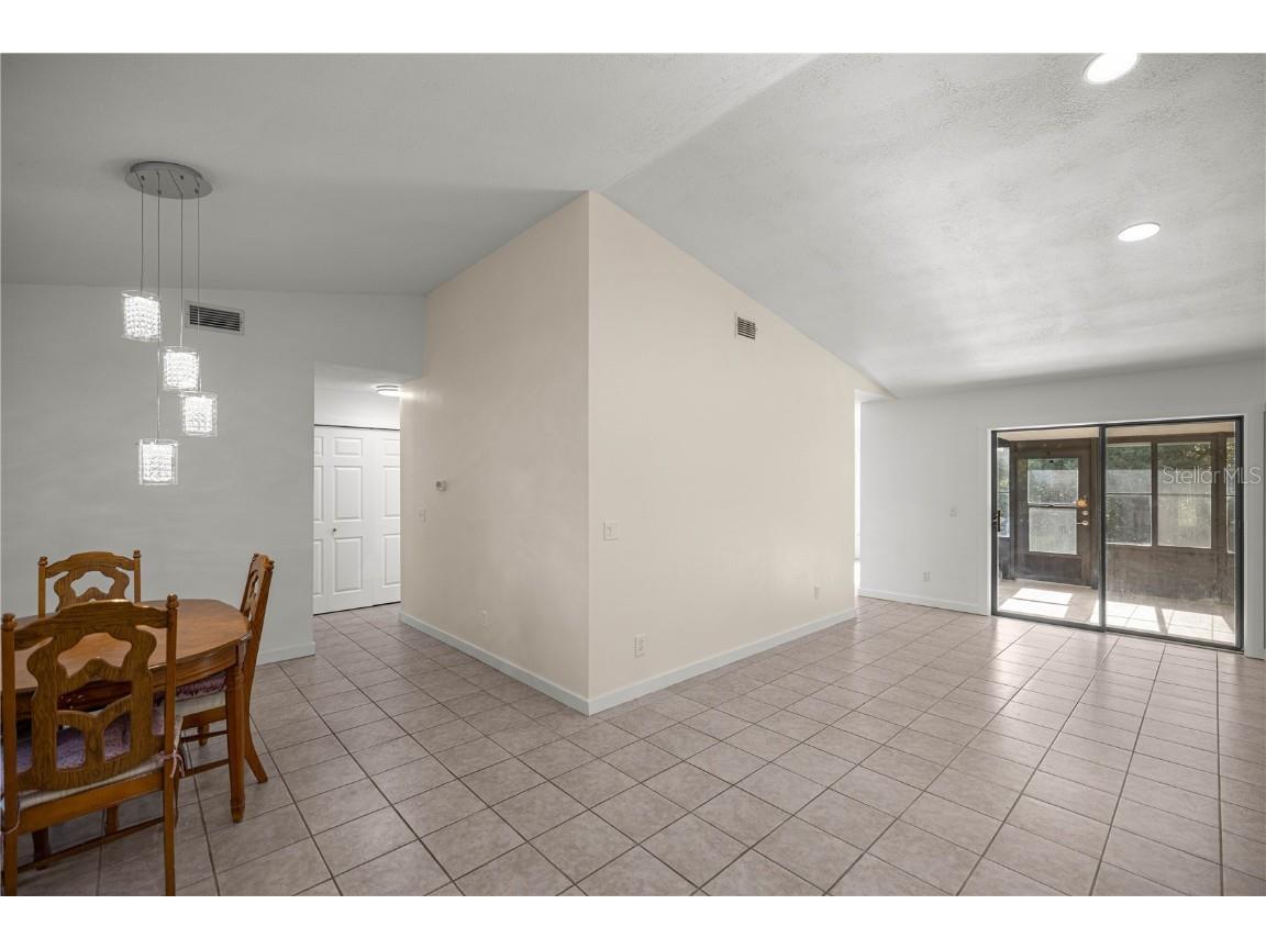 15211 SW 35th Avenue Road Ocala FL 34473 OM706046 image17