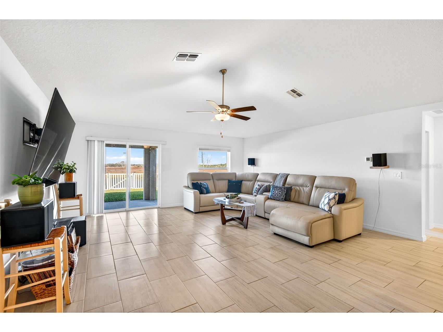 15217 Zircon Red Drive Wimauma FL 33598 TB8472974 image32