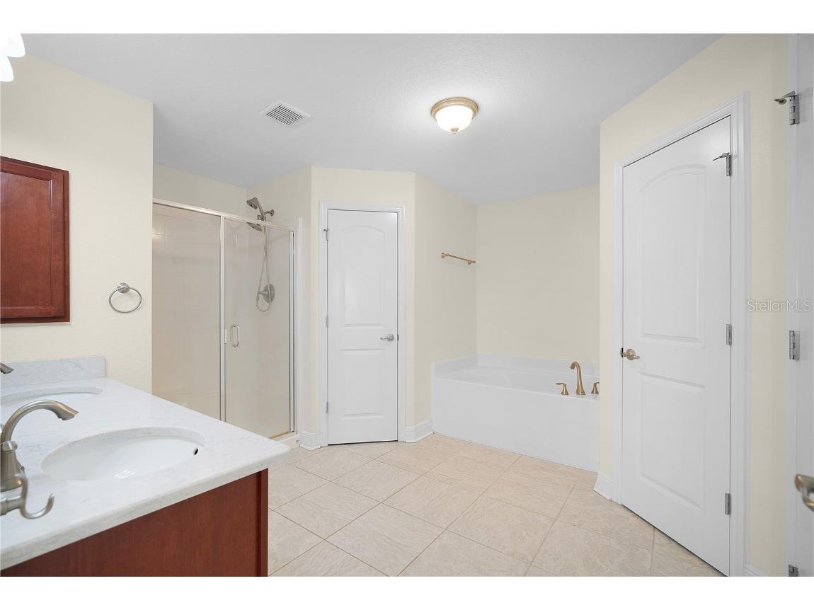 1522 Blue Sky Boulevard Haines City FL 33844 O6349740 image23