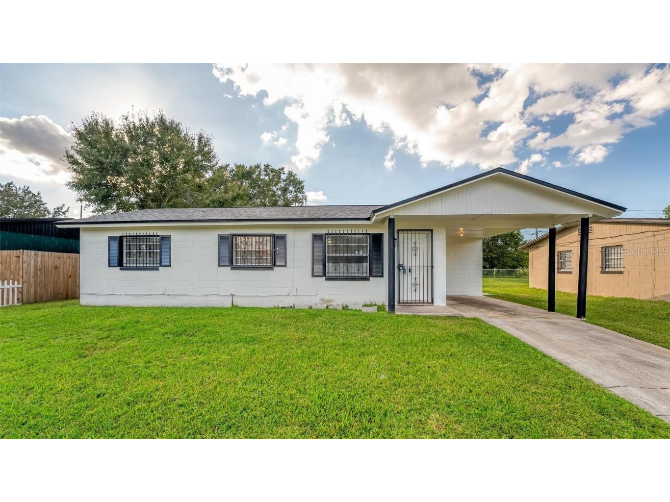 1522 Frazier Avenue Orlando FL 32811 O6158348 image1