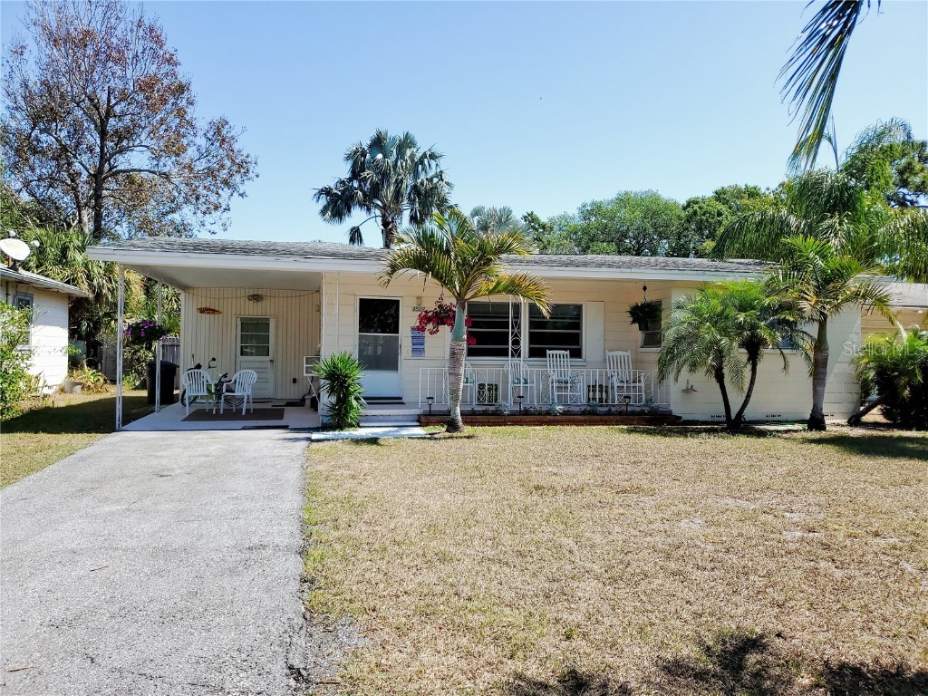 1522 Gray Street S Gulfport FL 33707 U8194436 image1