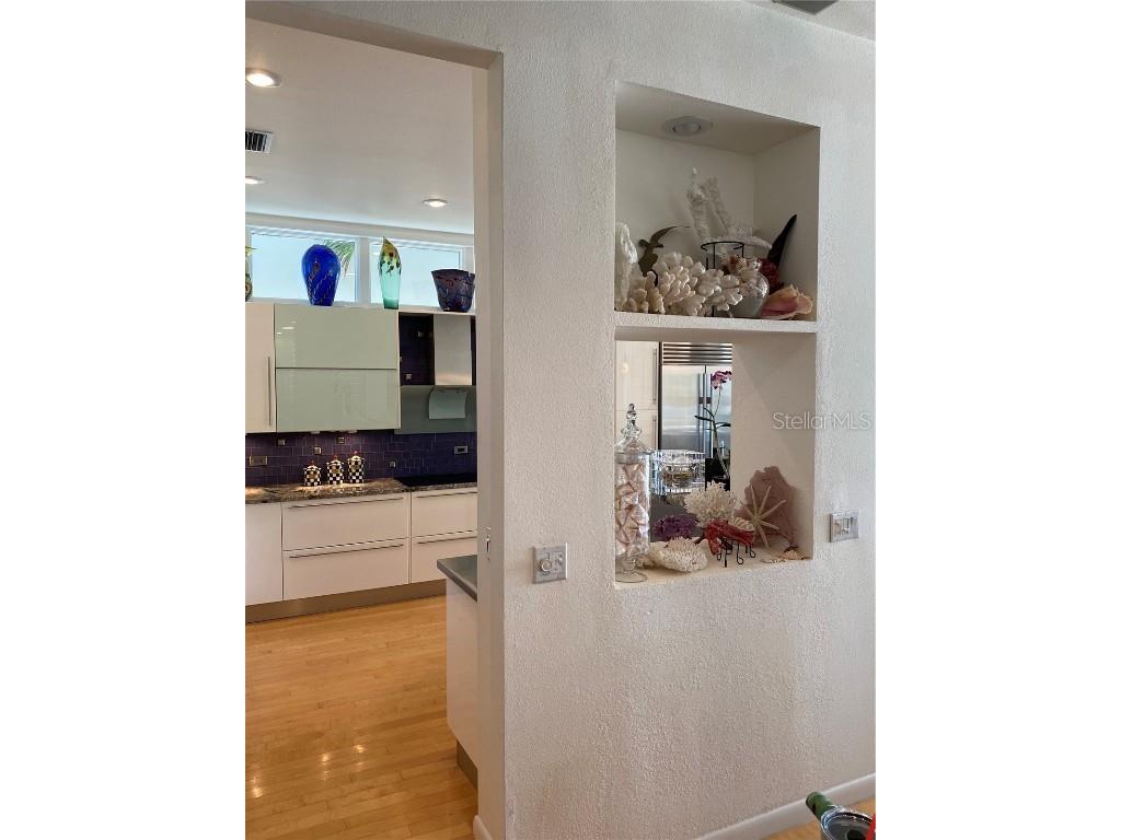 1522 Gulf Boulevard Indian Rocks Beach FL 33785 - GULF OF MEXICO TB8347441 image17