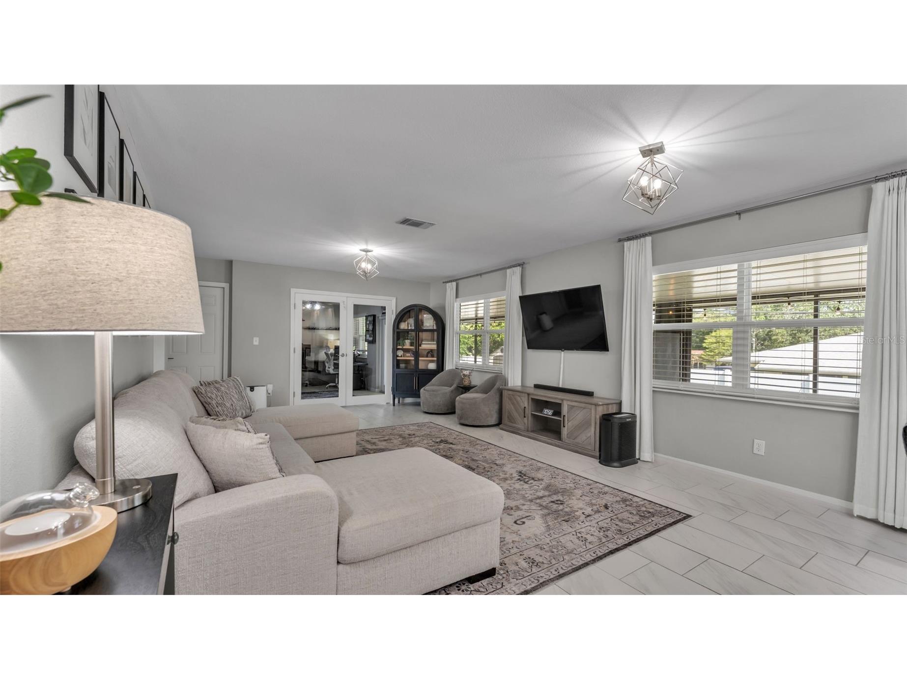 1522 Hallam Drive Lakeland FL 33813 L4961599 image2