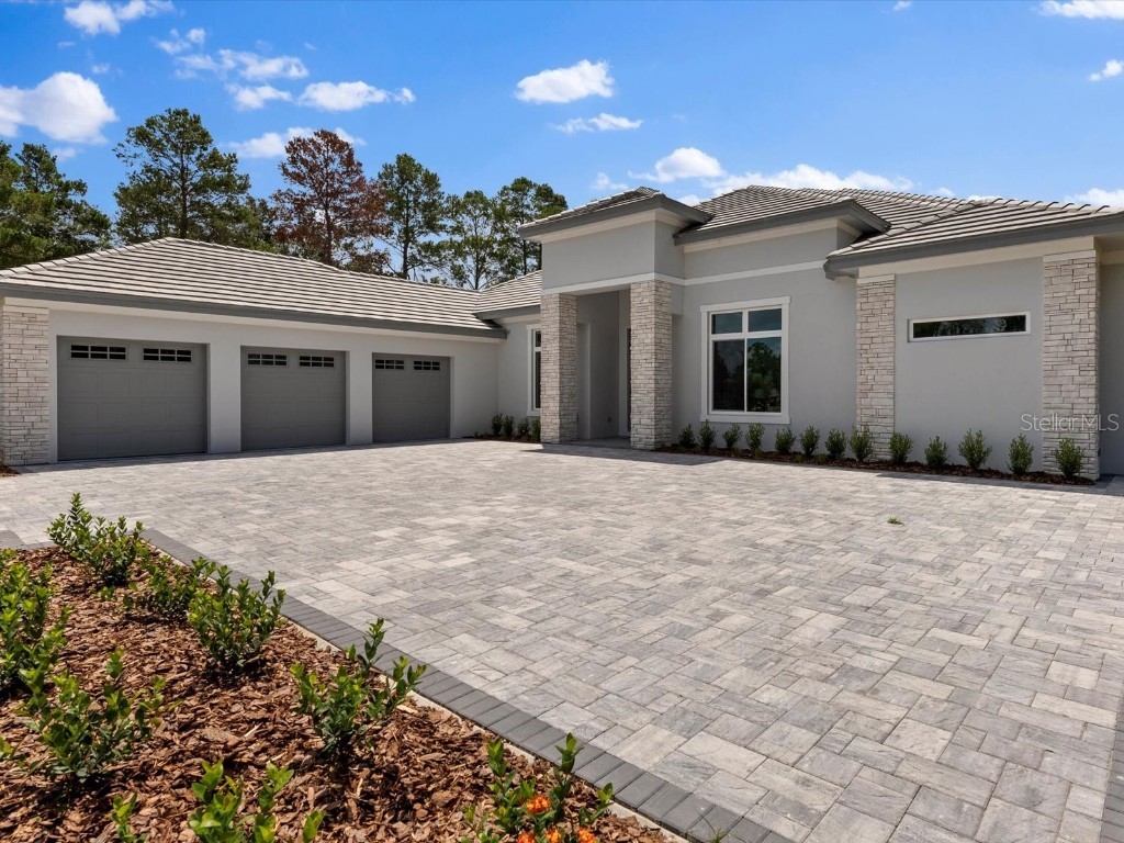 15220 Pendio Drive Montverde FL 34756 - LAKE SIENA G5064434 image1