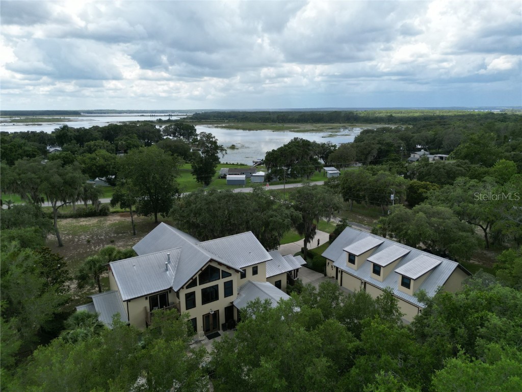 15225 NE 246th Avenue Salt Springs FL 32134 - LITTLE LAKE KERR OM712485 image2