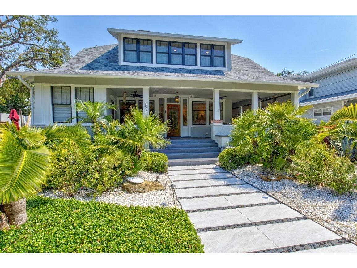 1523 1st Avenue W Bradenton FL 34205 A4655643 image1