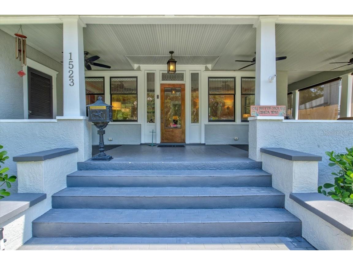 1523 1st Avenue W Bradenton FL 34205 A4655643 image3